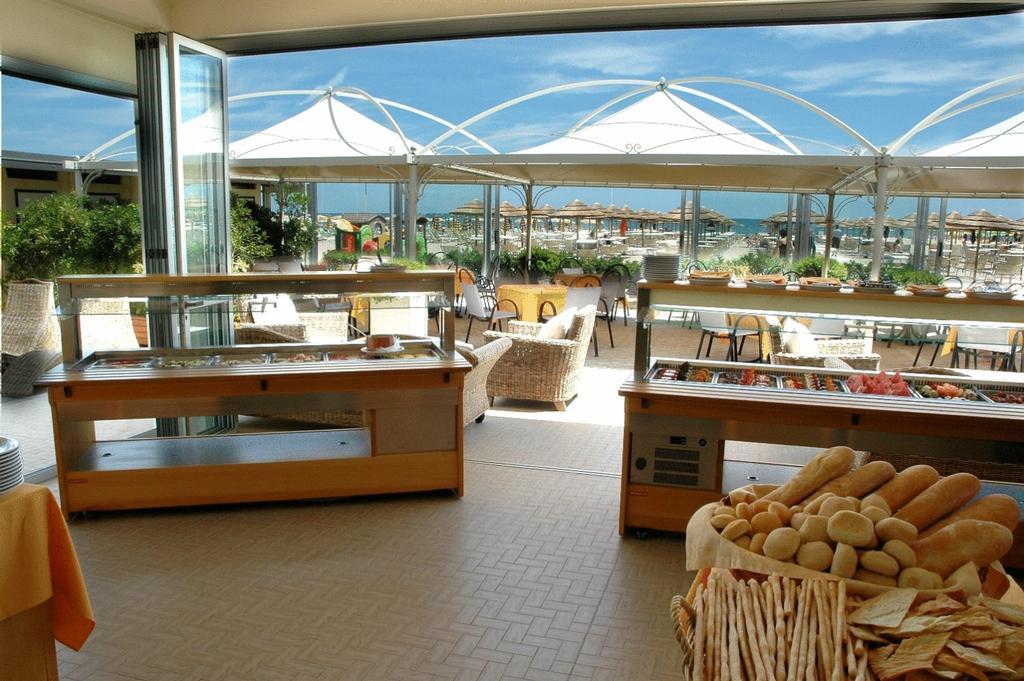 Palace Hotel Milano Marittima Exterior photo
