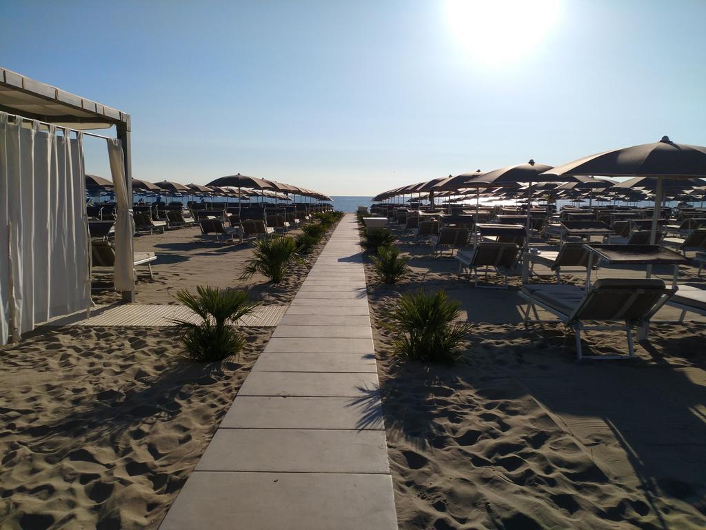 Palace Hotel Milano Marittima Exterior photo